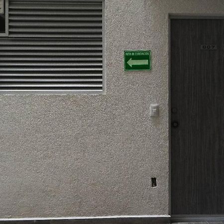 Casa A Una Calle Del Kiosko Morisco. Ciudad de México Exterior foto