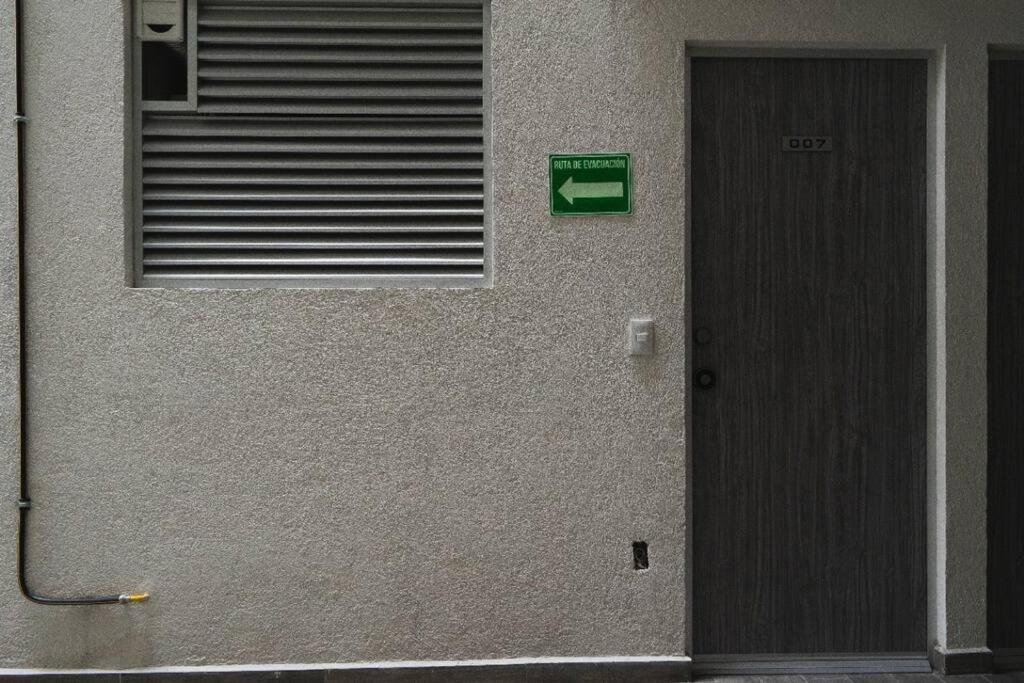 Casa A Una Calle Del Kiosko Morisco. Ciudad de México Exterior foto